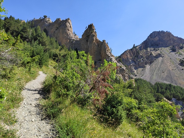 Arête de l`Alp du Pied, à Cervières, près de Briançon