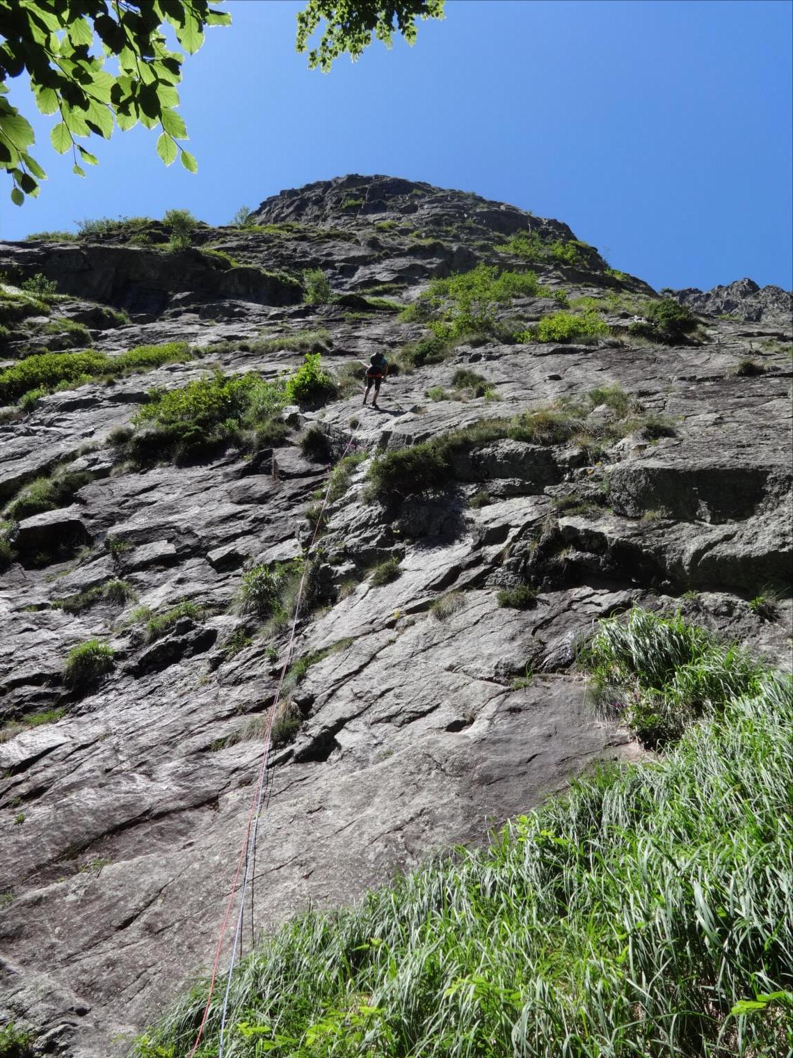 Dent d`Orlu, face sud-est, voie `I Cal Ana`, Ariège