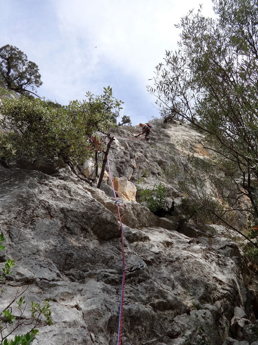 Gorges du Destel, voie Route 66, longueur L3, Provence