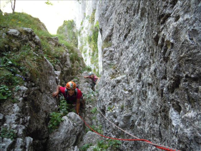 Trois Pucelles, Couloir Grange, deuxième longueur