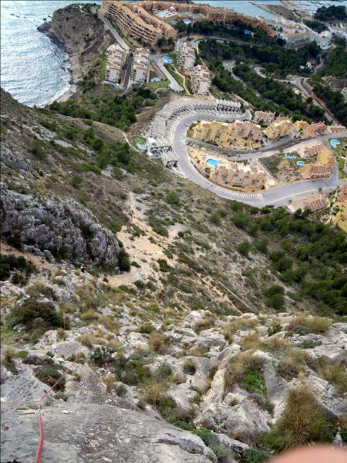 A droite puis à gauche de Ruwa, Sierra de Toix, Costa Blanca