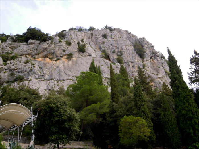 Le Thaurac, voie de la buvette (Cévennes)