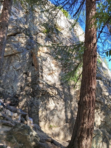 RochersDuBez-VoieQuiPartDuDiedre-AttaqueDansl`ombre